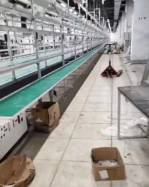 發證件扔地上讓員工撿，引發的連鎖反應——從員工憤怒到生產線癱瘓